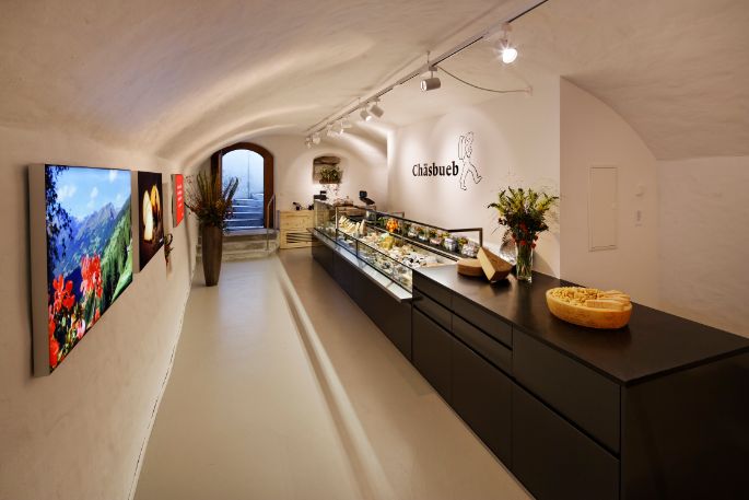 Seit dem August 2014 erfreuen sich die Oltner Käseliebhaber über die kompetente und herzliche Beratung im Gewölbekeller an der Kirchgasse 11. 